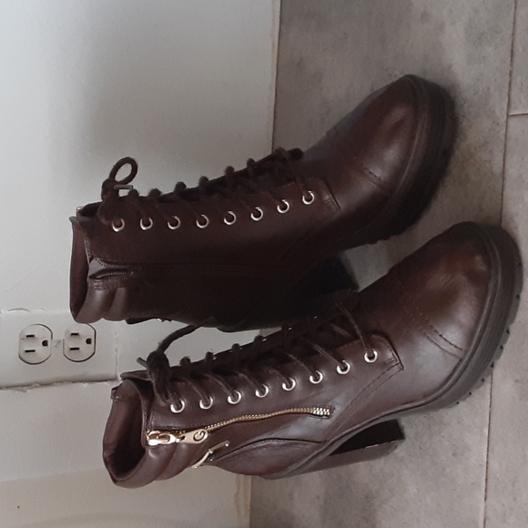 G Los Angeles size  7.5 women - Picture 2 of 5